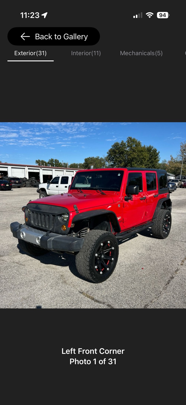 2015 Jeep Wrangler Unlimited Sahara, exterior photo 1